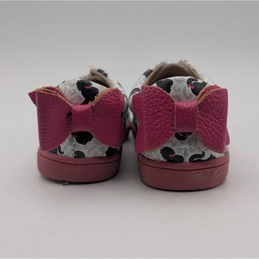 Limited Barbie edition Monkey Feet. Brand new never worn. Size 2-3Y - Picture 3 of 7